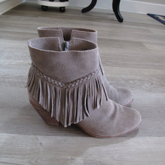 GIANNI BINI Fay Fringe Ankle Booties - Picture 5 of 13
